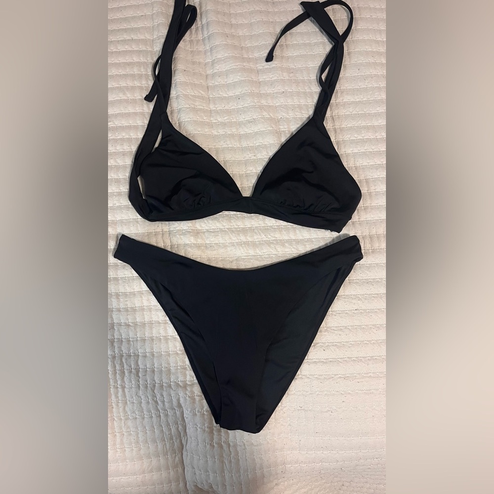 Victoria’s Secret Bikini